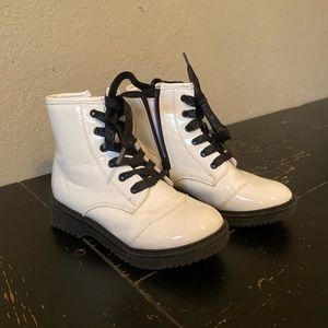 Girls White Pleather Combat Boots